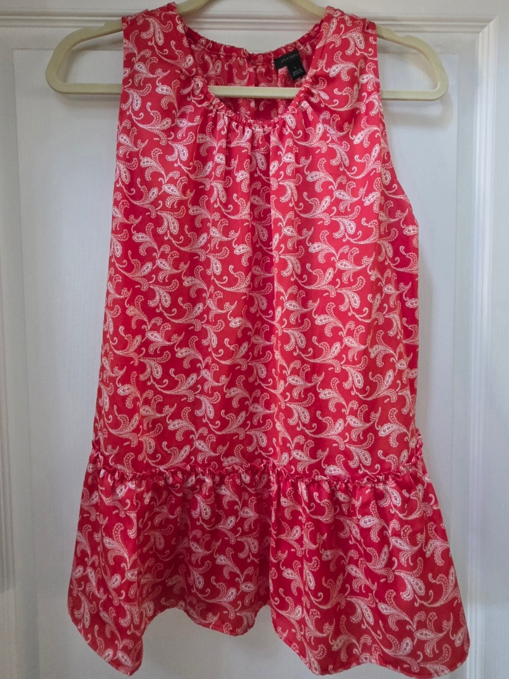Ann Taylor sleeveless blouse
